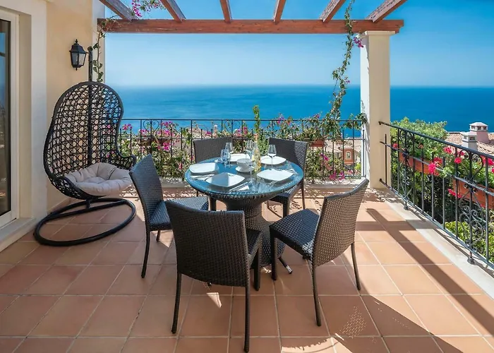 Designed Palheiro Village By Madeira