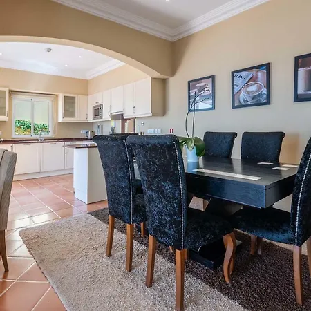 Designed Palheiro Village By Madeira 빌라 푼샬